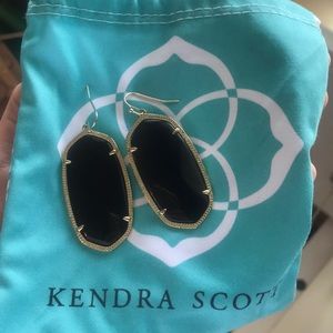 Kendra Scott Danielle Black Earrings